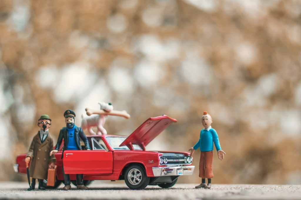 A picture of tintin figurines.